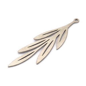 Silver Leaf Charm, 6 Antique Silver Plated Brass Leaf Charms With 1 Loop, Charm Pendants (48x15x0.60mm) A3458