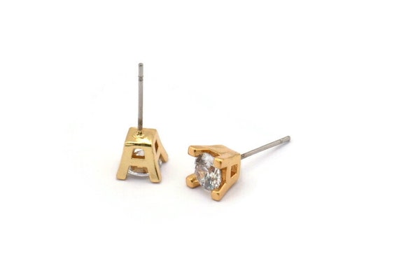 Gold Stud Earring, 4 Gold Plated Brass 4 Claw Stud Earrings