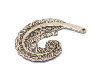 May include: A silver-toned metal feather charm with a detailed design. The charm has a hole at the top for attaching to jewellery or other crafts.