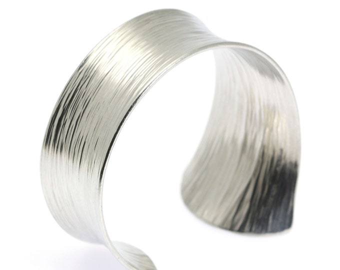 Bark Anticlastic Aluminum Bangle Bracelet  - Silver Toned Bracelets - Aluminum Jewelry for Women - 10th Anniversary Gifts