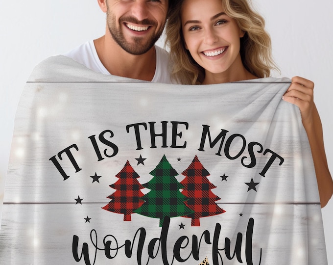 Christmas Throw Blanket: Holiday Themed Cozy Gift