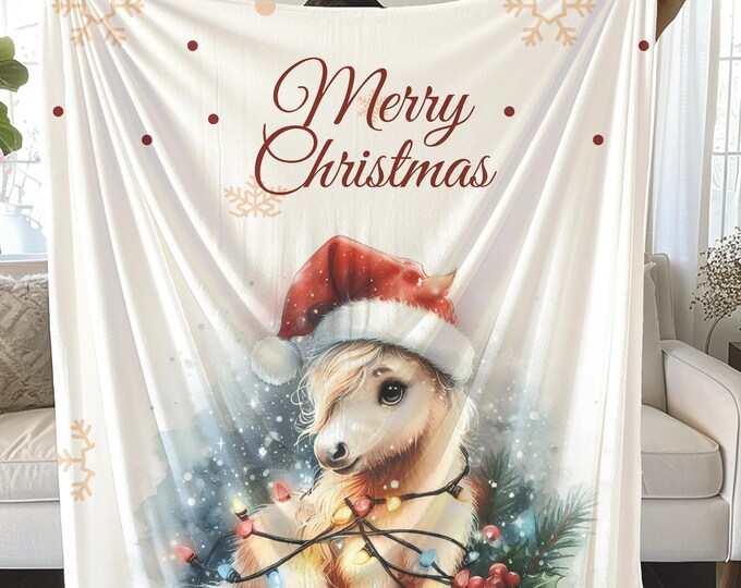 Christmas Pony Plush Blanket: Soft Equestrian Gift