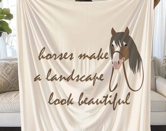 Horse Plush Blanket: Cozy Fleece Throw, Equestrian Decor