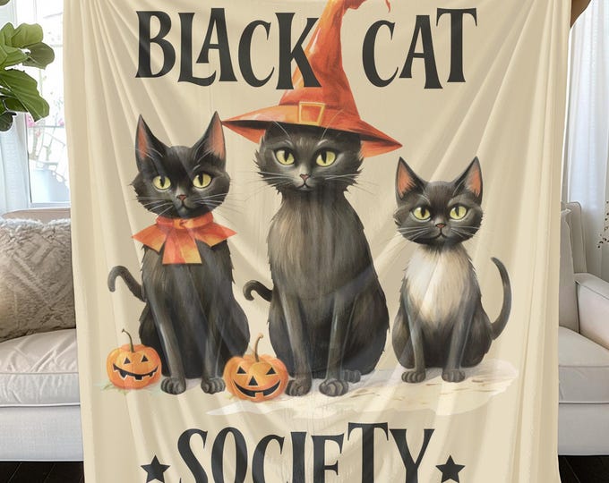 Black Cat Society Plush Blanket: Cozy Halloween Throw
