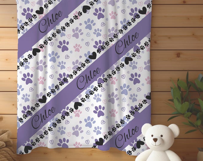 Personalized Pawprint Blanket: Custom Pet Name Plush Throw