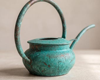 Regaderas antiguas de estilo vintage, regadera de cobre macizo con pátina verde para maceta de jardín interior, 900 ml.