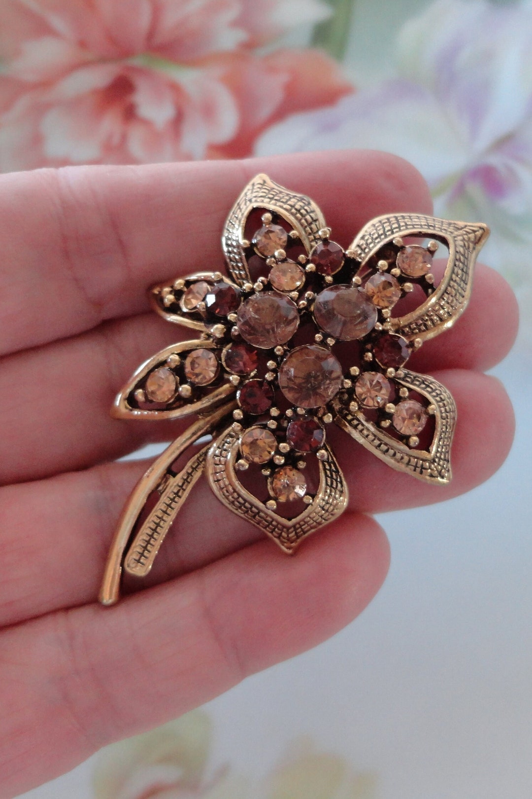 Flower Pin Flower Style Brooch Broach Pin Large Vintage Alloy