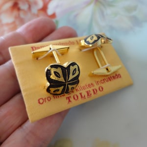 NOS Vintage Spanish Damascene Cuff Links 24k GP Arabesque Geometric Pattern New Old Stock on Original Card Made in Toledo Spain Mens Jewelry
