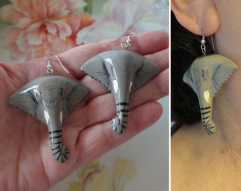 Vintage Hand Painted Elephant Earrings Lightweight Hand Painted Wood Elephant Pierced Earrings Zoo Safari Animal Dangle Earrings Estate