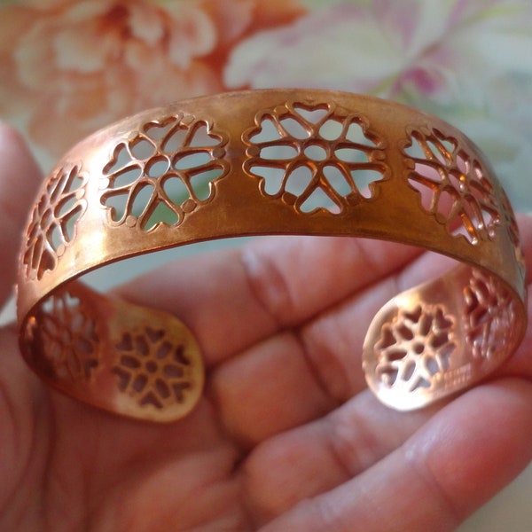 NOS Vintage Copper Cuff Bracelet New Old Stock Cut-Out Floral Design Unworn New Old Stock Lovely Feminine Shiny Copper Lightweight Cuff