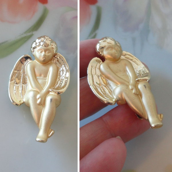 Vintage AJC Angel Brooch Pin "American Jewelry Chain" AJC Shiny Gold Plated Metal in Polished & Satin Finishes Signed Estate Jewelry 1-7/8"H