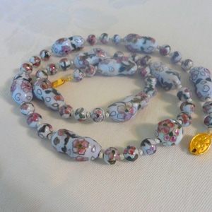 Vintage CHINESE CLOISONNE Enamel Beaded Necklace Hand Knotted Floral Design Round & Large Size PEANUT Shape Beads Estate Jewelry 26&quot; L