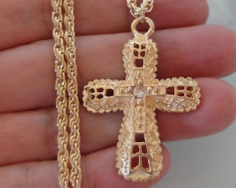 NOS Vintage Crystal Cross Pendant Necklace New Old Stock Crystal Accent Gold Plated Metal Cut Out-Textured-Granulated Detailing on 18" Chain