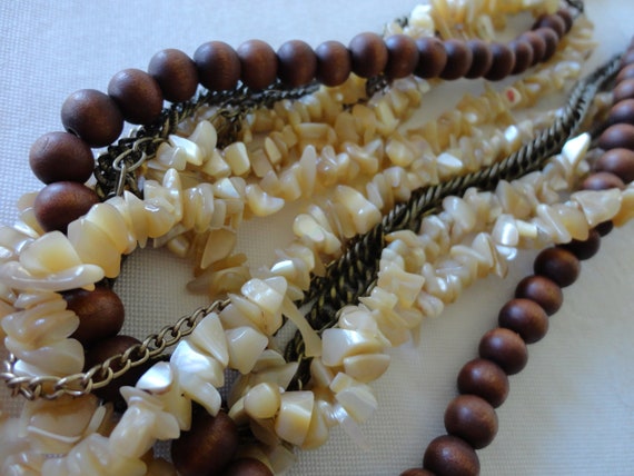 Vintage Chico's Natural Shell-Wood-Chain Beaded M… - image 5