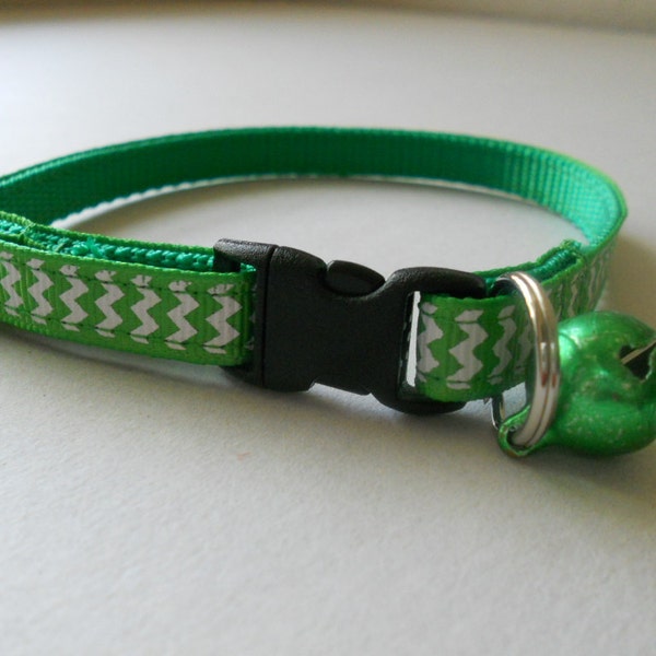 Chevron Cat or Kitten Safety Collar - Green and White Chevron Ribbon