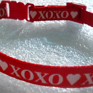 Valentine's XOXO Cat Collar, Kitten Collar, Breakaway Safety Collar
