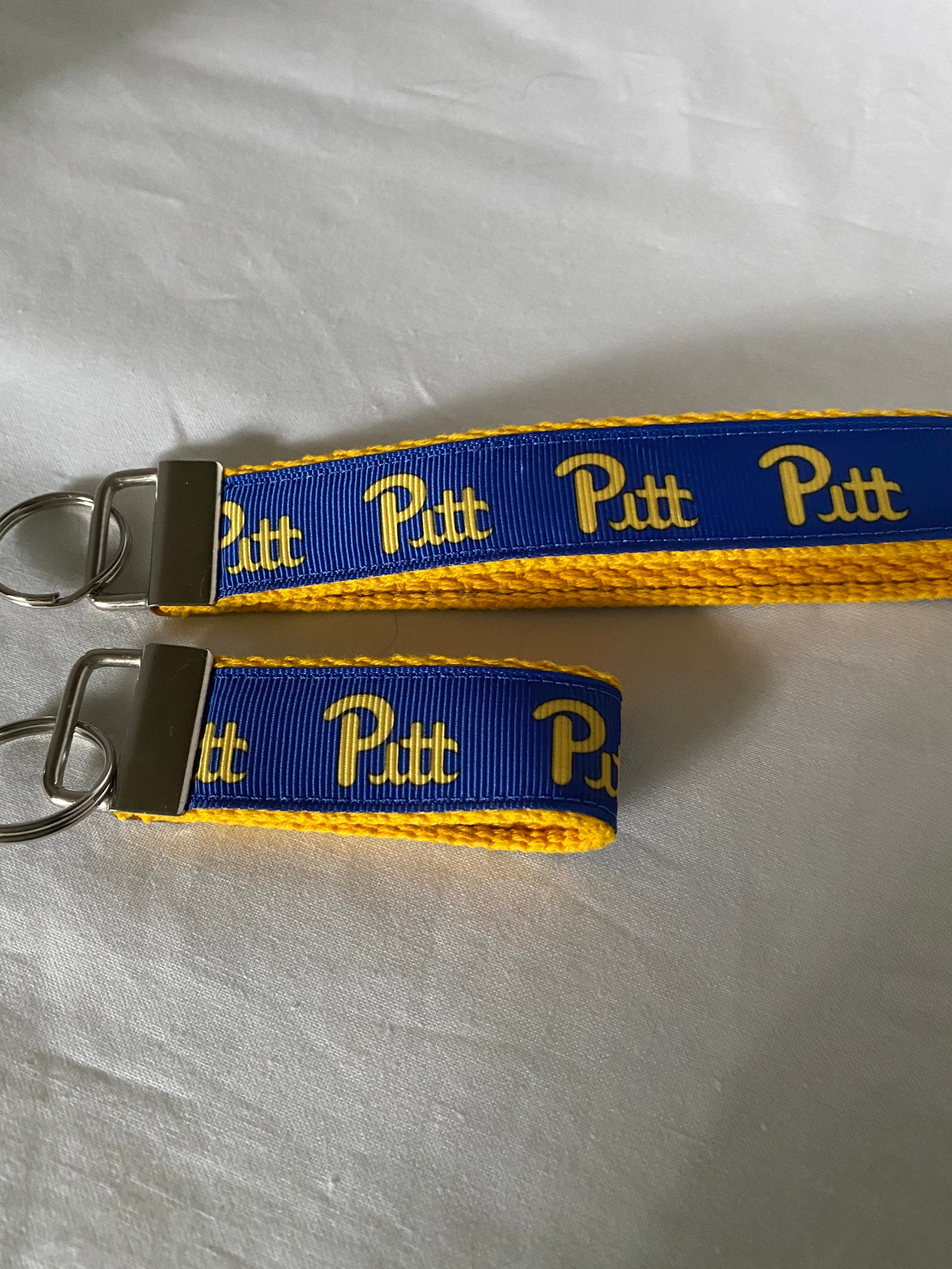 WinCraft Pitt Panthers Medium Adjustable Pet Collar