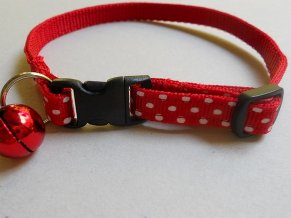 Rotes Halsband fr Katzen oder Ktzchen - Rot mit Weien Punkten - Etsy.de