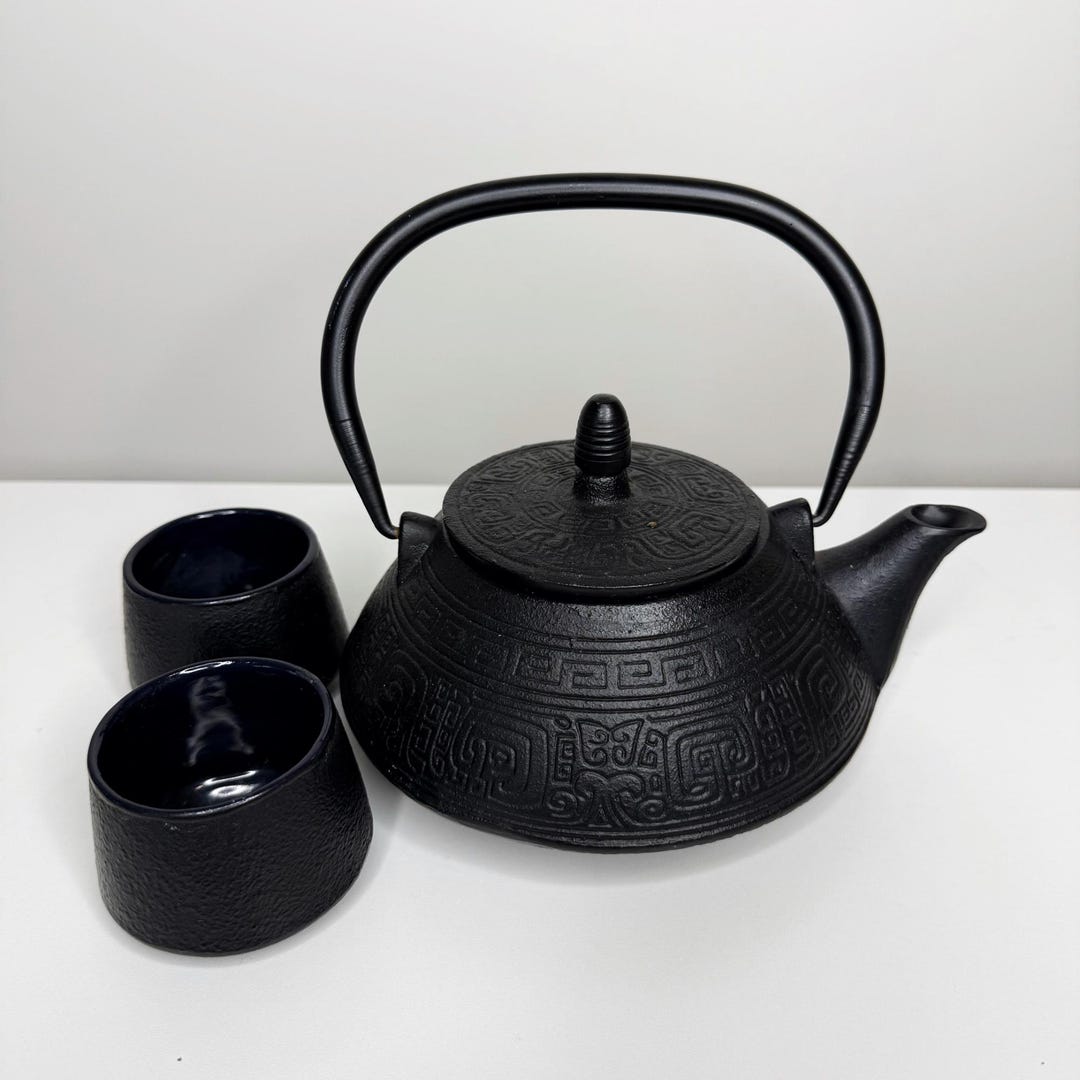Tea Pot Key Vintage 1990s Cast Iron Teapot Set With 2 Cups • Enamel Lined Black ...