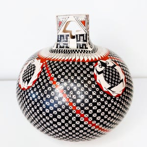 Signed Armando Rodriguez Mata Ortiz Pottery Olla Vase, Mexican Folk Art Bird Geometric Ceramic Vessel, Casas Grandes Decor