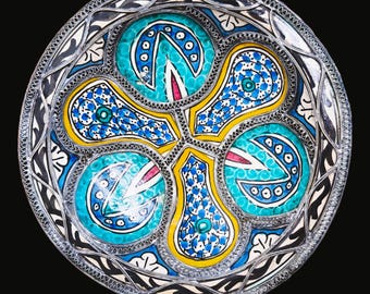 Vintage marokkanische Keramikschale mit silbernem Filigree, Fes-Töpferware-Platte, maurische handbemalte Wanddekoration, seltene Vintage Boho-Kunst, Fes-Töpferware