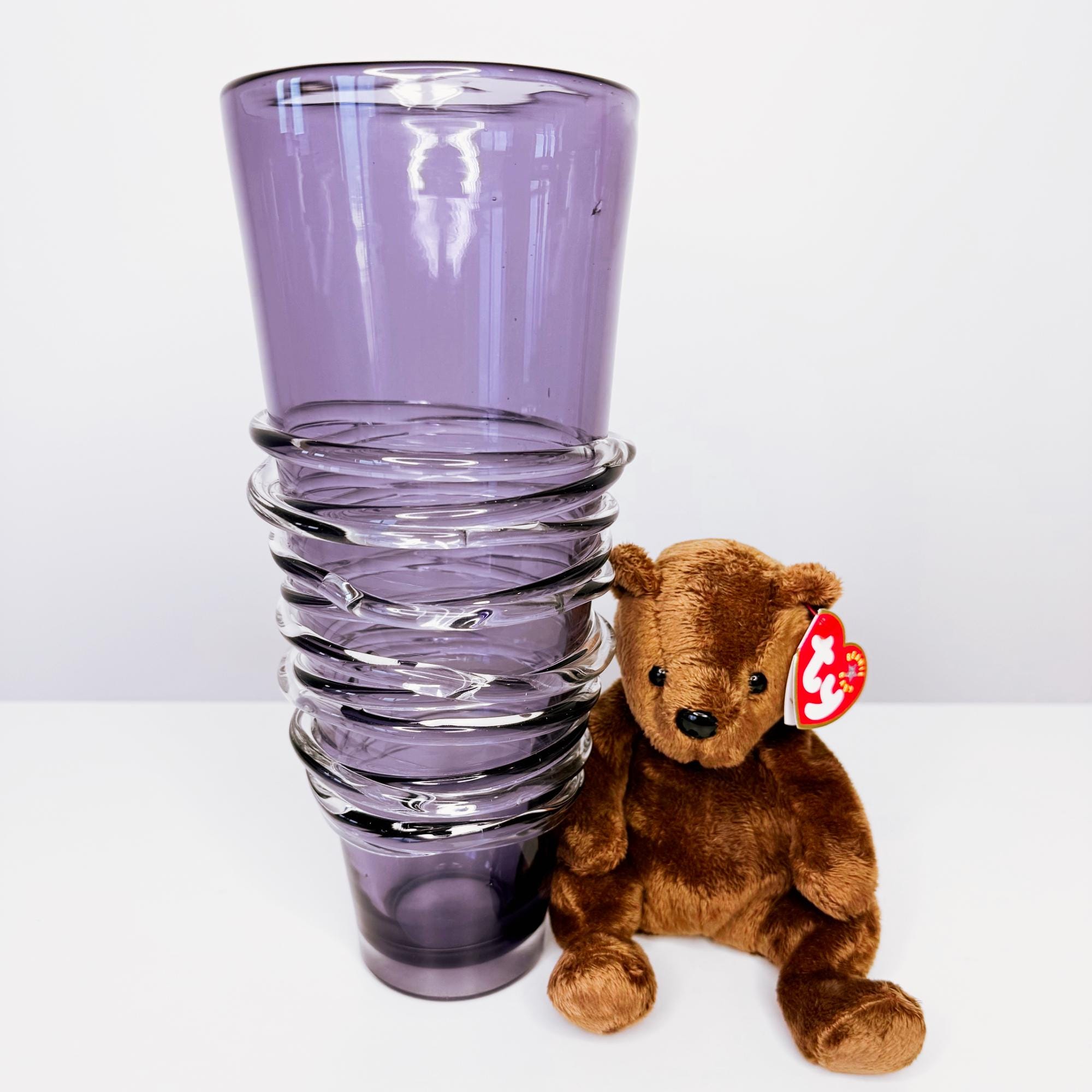 ヴィンテージ ムラーノスタイル パープルアートガラス花瓶 – ツイスト