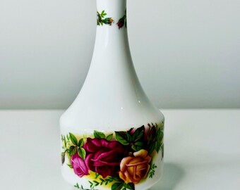 ロイヤルアルバート「オールドカントリーローズ」磁器花瓶 - Etsy 日本