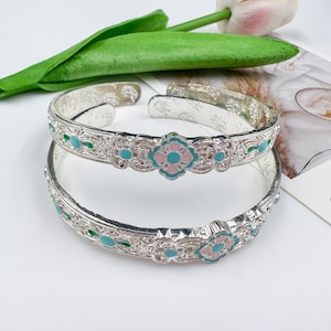 Vintage Bangle, Handmade Floral Bracelet, Enamel Cloisonne Bracelet - Bohemian Bangle with Flowers, Stackable Bangle, Gift for Her