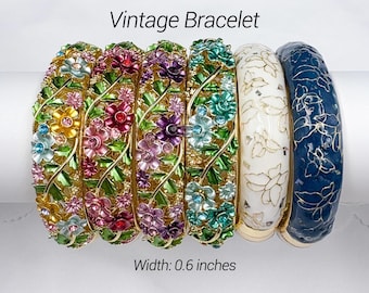 ヴィンテージフラワーエナメルブレスレット、開閉式ヒンジ付きバングル、金メッキの花と葉の模様、七宝焼きブレスレット、誕生日プレゼント、彼女へのギフト