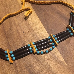 Fancy choker