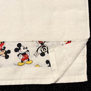 Mickey Mouse Bath Towel Set Bathroom Decor Black White Red Yellow 3 Pc Set Bild 2