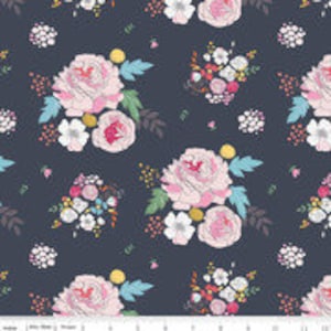 Idyllic Main Navy by Riley Blake Designs - C9880- ネイビーフローラル- 100% コットン生地 - 1ヤードあたりの生地