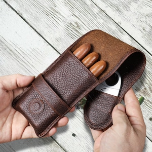 Personalized Leather Cigar Cases, Portable Cigar Box for Travel 3 Finger Cigar Holder for Groom Gifts Genuine Leather 3-Finger Cigars Holder