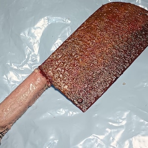 錆びた肉切り包丁 血まみれの肉 LARP ゴア 怖い 不気味な 体 斧 刃 スラッシャー ハロウィン ゲイン ナイフ 死体 パーツ ホラー コスプレ 小道具