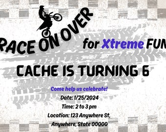 Pode incluir: Um convite com tema de motocross. As palavras "RACE ON OVER" e "CACHE IS TURNING 6" são exibidas em destaque. O convite inclui a data, hora e local de uma festa de aniversário.