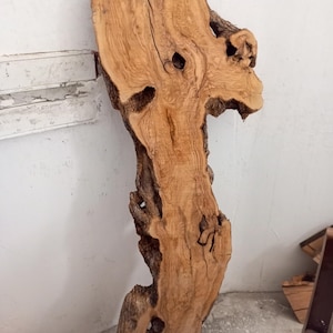 Olive Wood:Extra Long.Raw natural wood.62,9/17,7/1,5 inches.