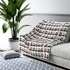 Festive Panda Sherpa Fleece Blanket for Cozy Winter Nights, Holiday Decor, Christmas Gifts, Cute Panda Lover Gift, Soft Plush Blanket