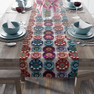 Boho Blumen Tischläufer | Wohndeko, Küchentisch, Boho-Stil, Blumendruck, Esszimmer, Geschenk für Gastgeberin