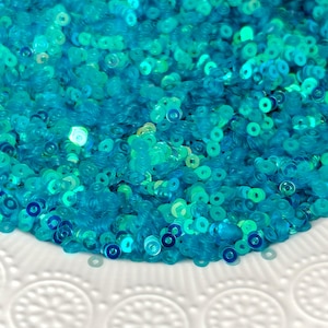 Sequins (5 gr) 3mm, 4 mm,  Flat Round, Transparent hologram, Turquoise color, Paillettes, Loose Sequins for hand embroidery, R208