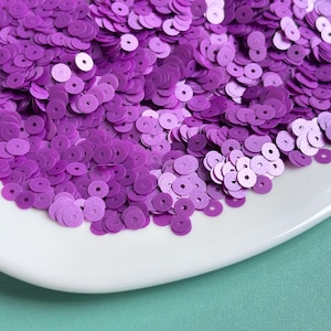 Sequins (5 gr) 5mm,  Flat Round, Pearl effect, Violet color, Paillettes, Loose Sequins for hand embroidery, PL18