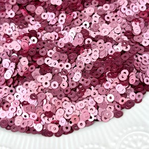 Sequins (5 gr) 3mm, 4 mm,  Flat Round, Matte metallic, Rouge, Paillettes, Loose Sequins for hand embroidery, Tiny Sequins, M444