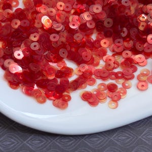 Sequins (5 gr) 4 mm,  Flat Round, Transparent glossy, Yellow-orange color, Paillettes, Loose Sequins for hand embroidery, TM1