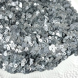 Sequins (5 gr) Flat Round, Matte Metallic, Grey Silver, Paillettes M401 Loose Sequins for hand embroidery