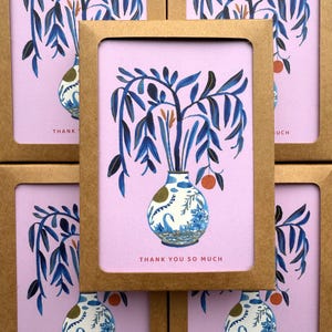 ¡Novedad! Jarrón con forma de cisne, tarjetas de agradecimiento en caja de Misha Zadeh