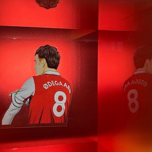 Carton Arsenal 8 Ødegaard Sticker 8 | Football Captain Vinyl Decal | Premier League Soccer Art | Laptop, car, desk, window, Journal Sticker