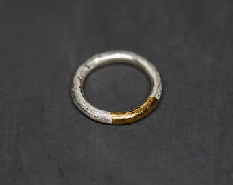 Silberring Feingold, organische Struktur, retikuliert, Silber und Gold, Goldschmiede Design, Keum Boo, Unikatschmuck, Handarbeit geschmiedet