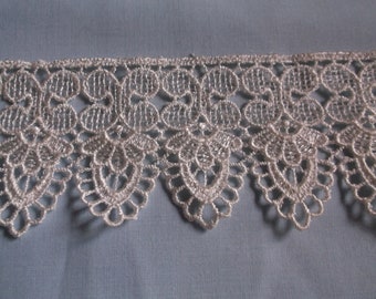 60mm Ivory guipure lace trim by the metre