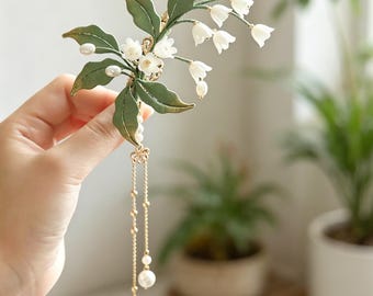 Handmade Lily of the Valley Hair Clip,Vintage Leaf Pearl Tassel Barrette,Elegant Floral Hair Pin,Wedding Updo Hairstyle Accessary