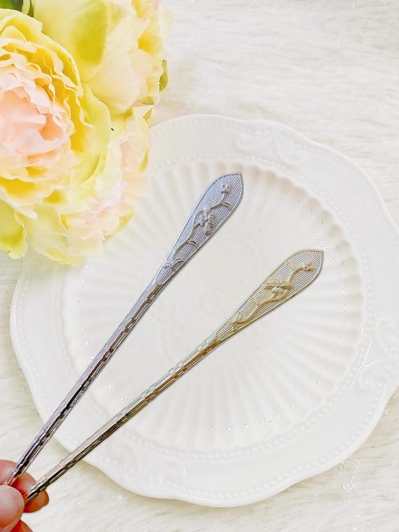Silver and Gold Floral Engraved Hair Sticks, 2 Piece Vintage  display picture 2