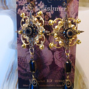 Clarice Orsini de Medici Earrings image 3
